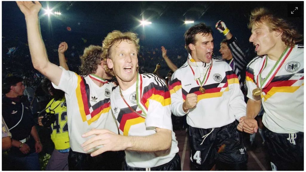 Subastan la camiseta de Andreas Brehme de la final del mundo 1990
